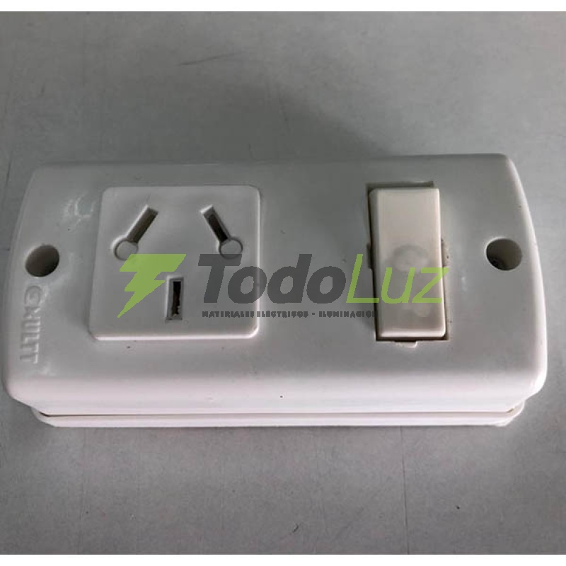 LLAVE EXTERIOR INTERRUPTOR+TOMACORRIENTE POL. BCO.
